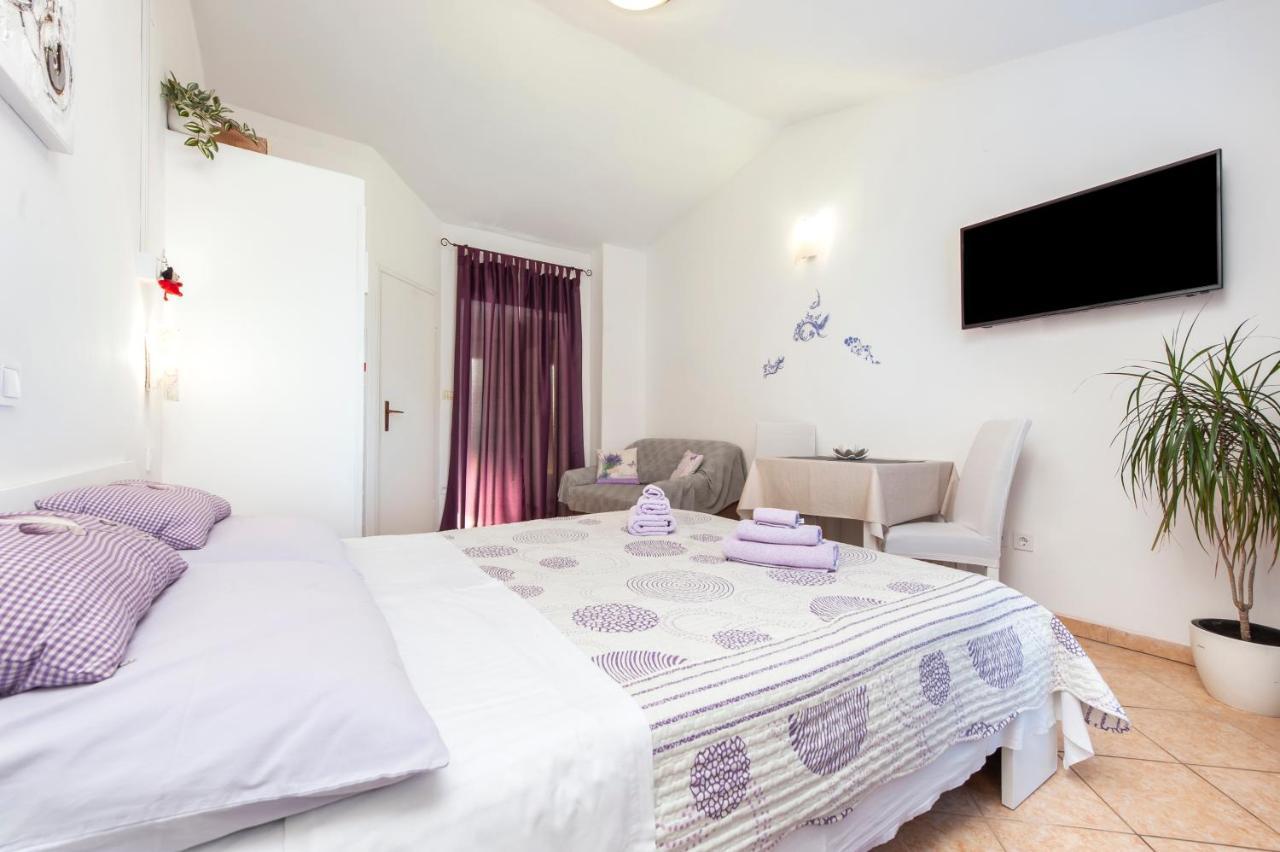 Apartments & Room Anita Rovinj Kültér fotó